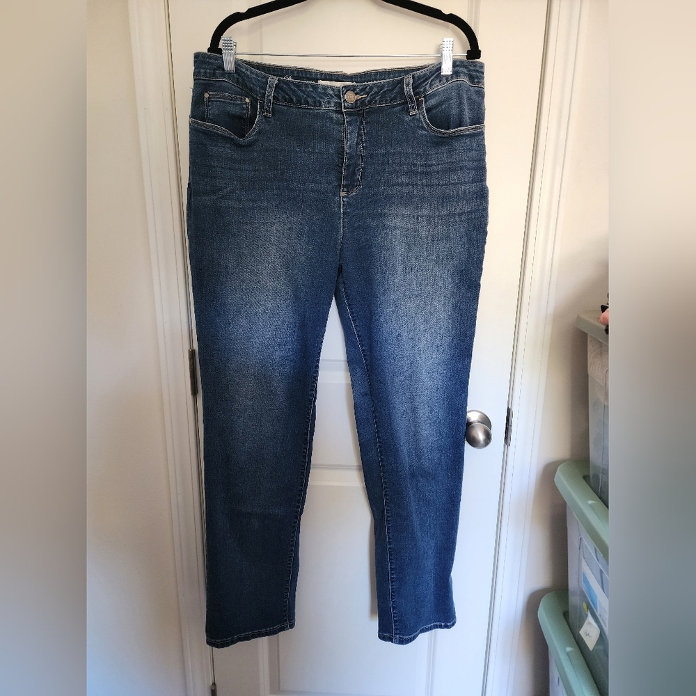Croft & Barrow Straight Leg Blue Jeans With Stretch Size 16